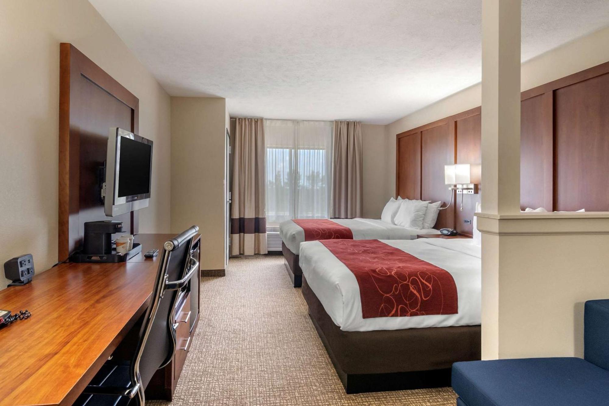Comfort Suites Speedway - Kansas City Dış mekan fotoğraf